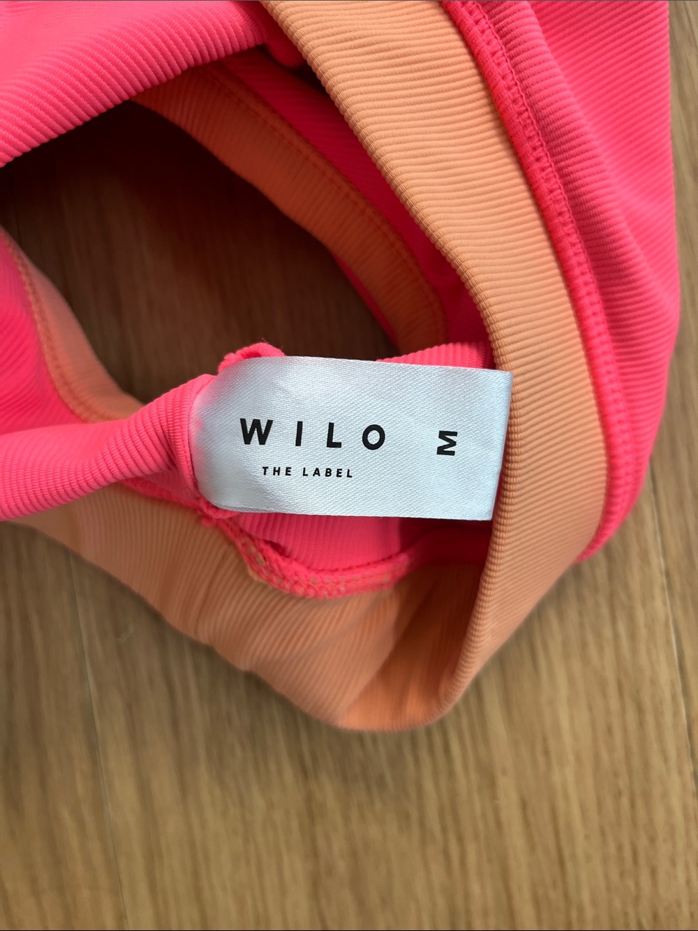 Wilothelabel Rib Contrast Long Rqcer Pink & Peach Ribbed Sports Bra size M - Picture 3 of 6